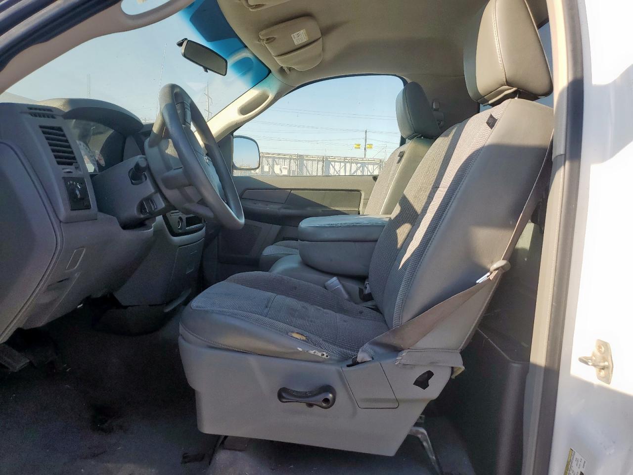 2008 Dodge Ram 1500 St - Фото 7