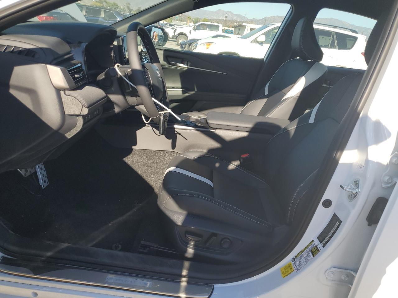 2025 Toyota Camry Xse - Фото 7