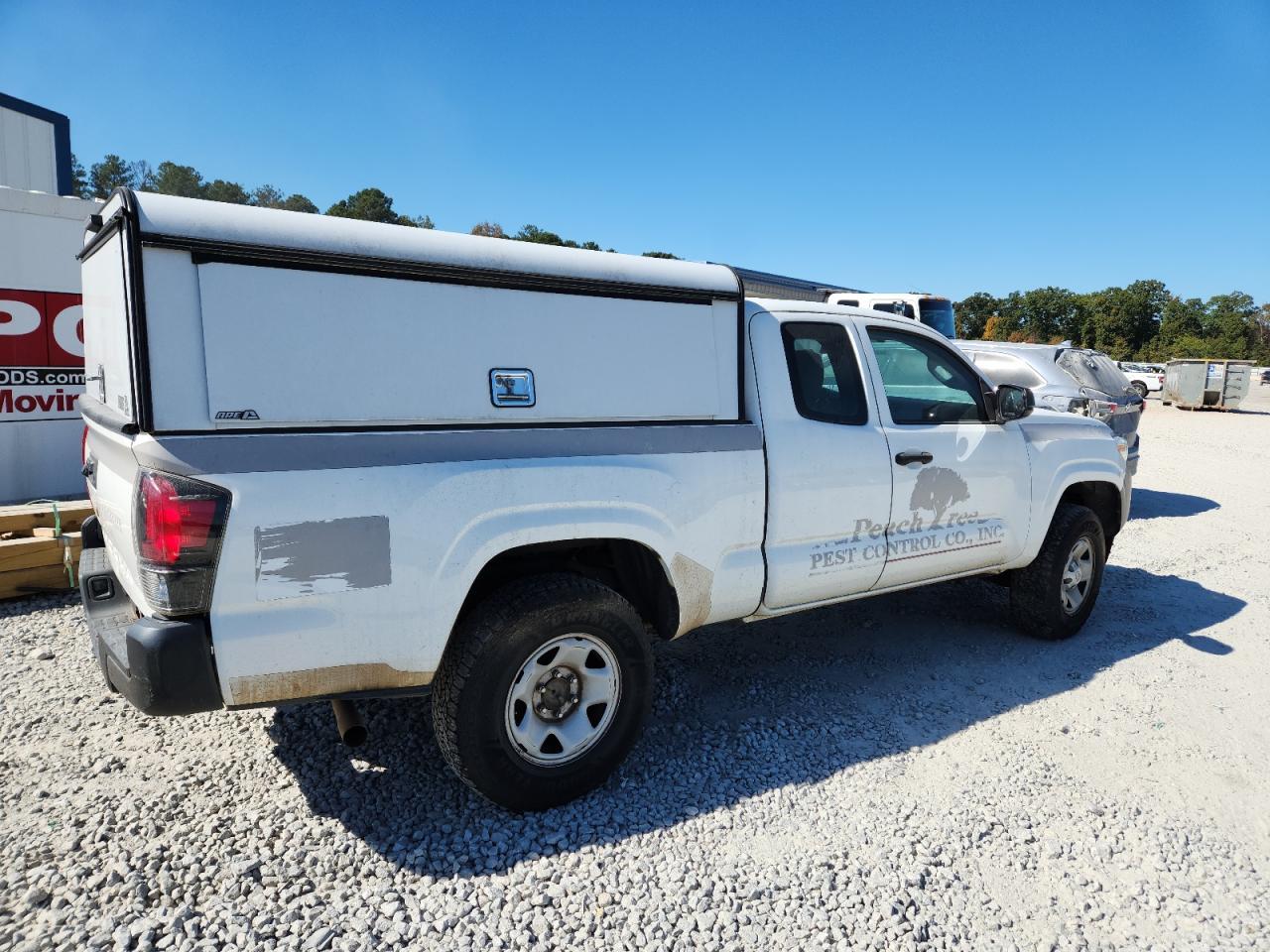 2017 Toyota Tacoma Access Cab - Image 3