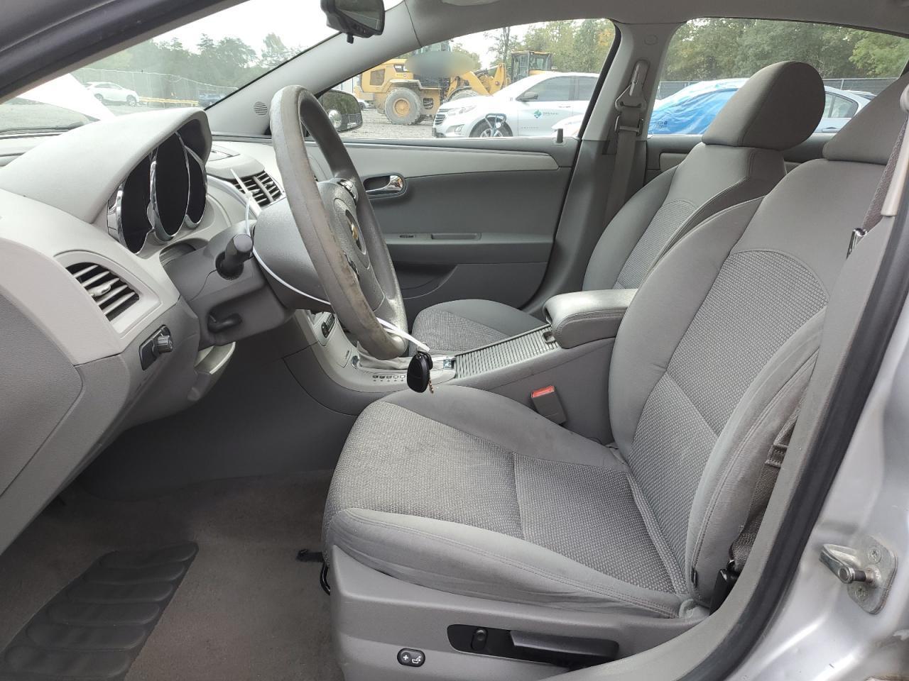 2011 Chevrolet Malibu 4D - Image 7