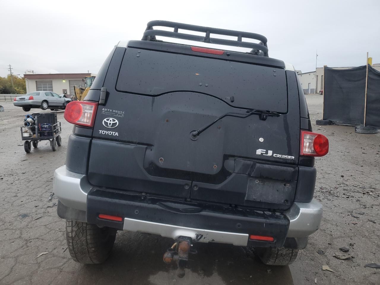 2008 Toyota Fj Cruiser - Image 6