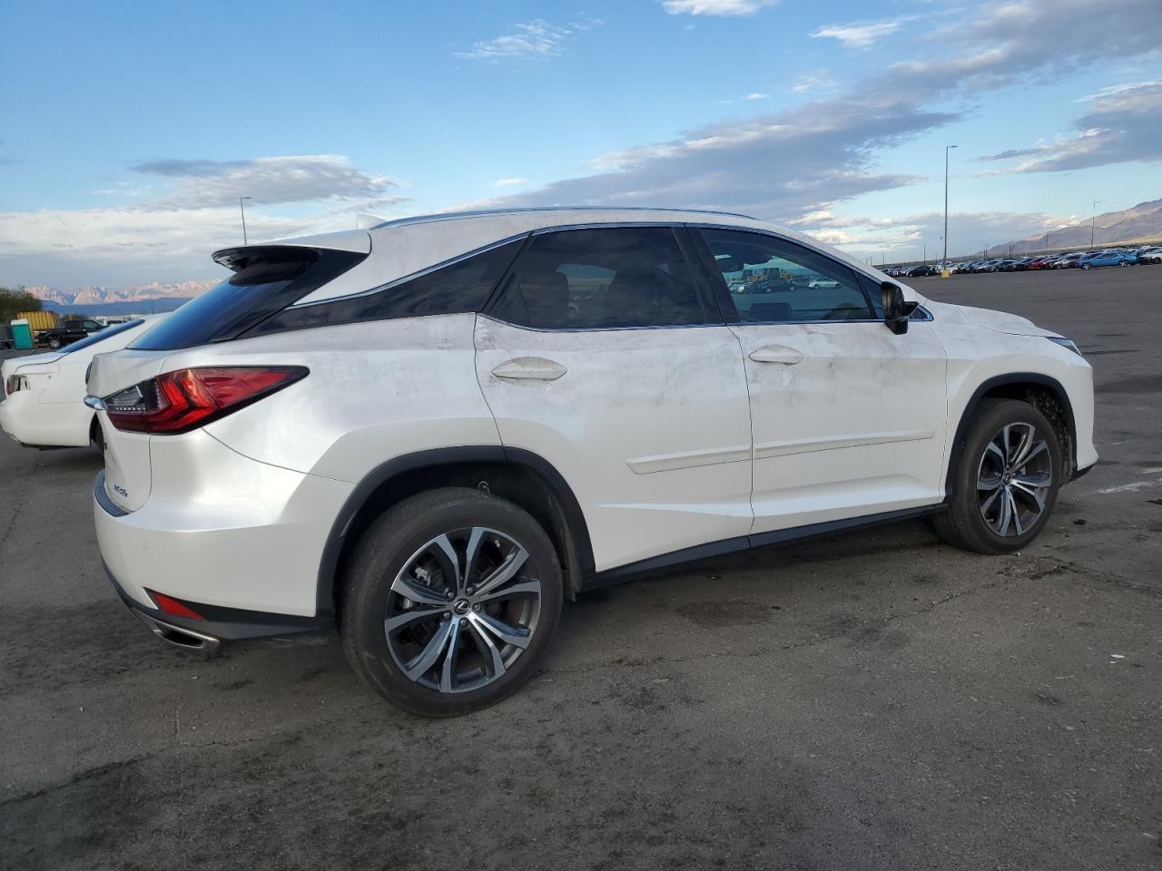 2022 Lexus Rx 350 - Фото 3