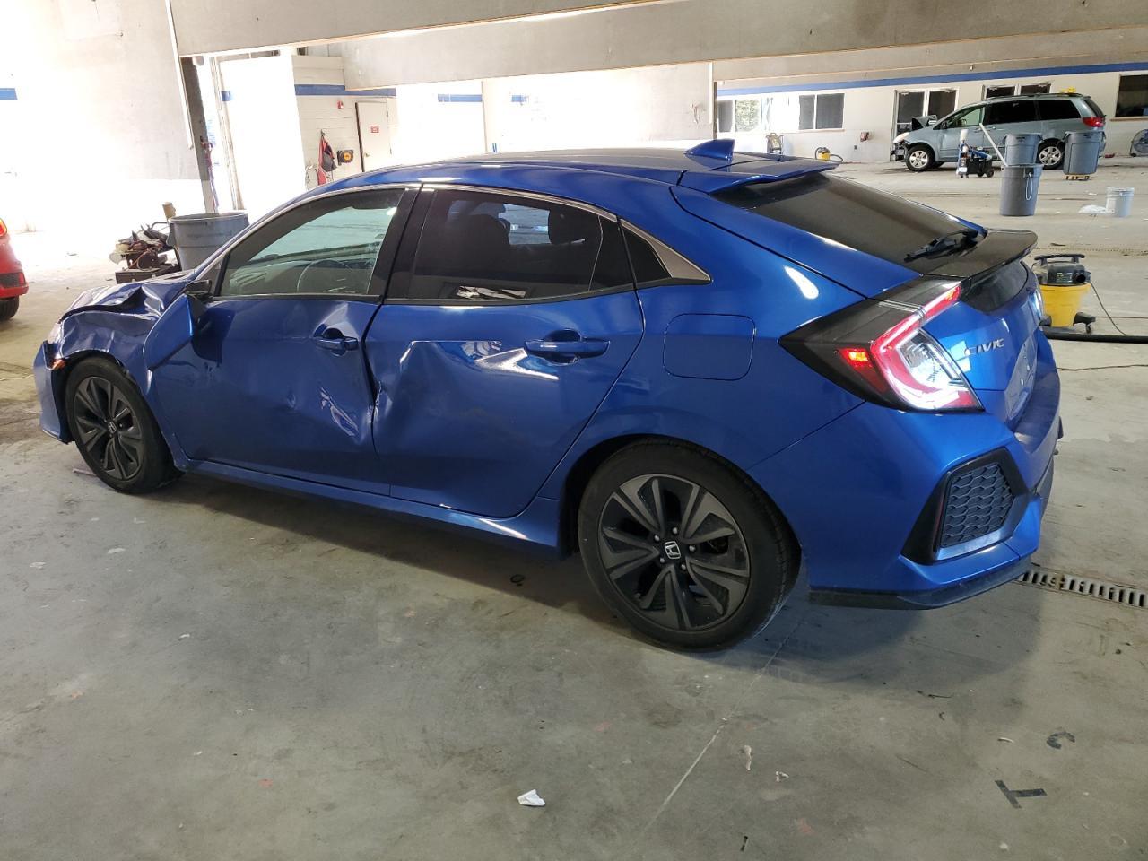 2017 Honda Civic Ex - Image 2