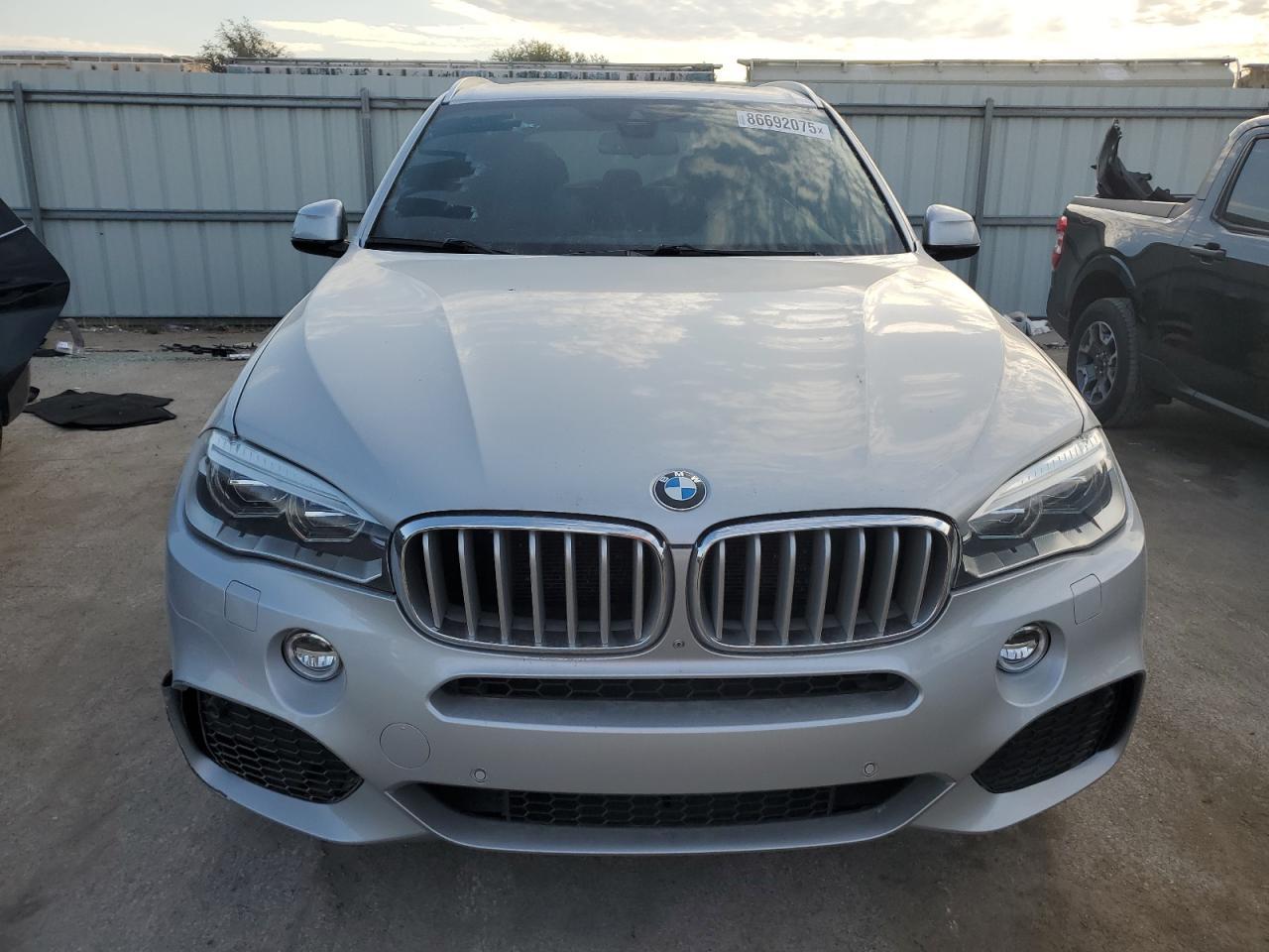 2015 BMW X5 xDrive50I - Фото 5