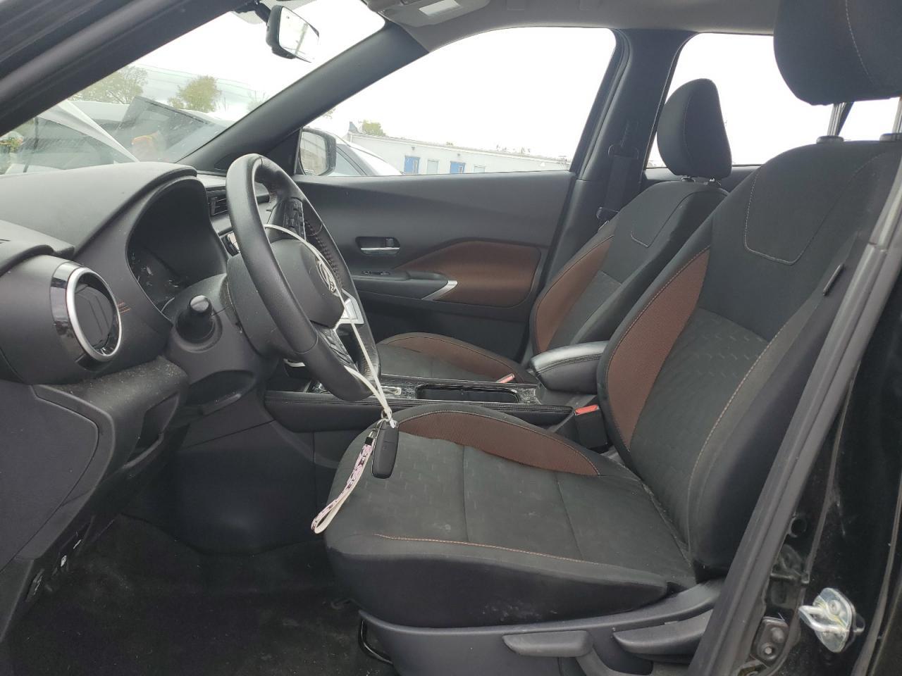 2024 Nissan Kicks Sr - Image 7