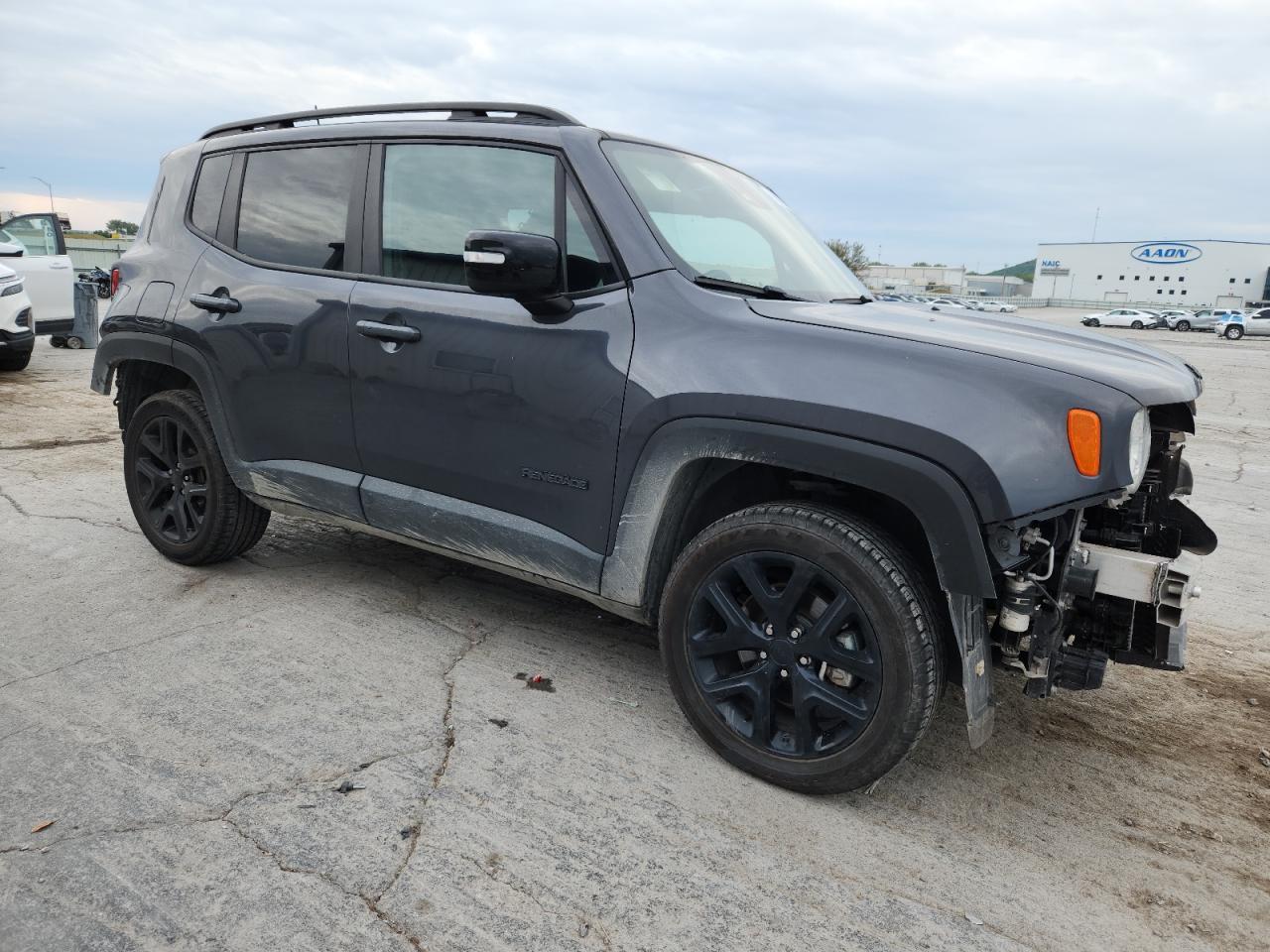 2022 Jeep Renegade Altitude - Image 4