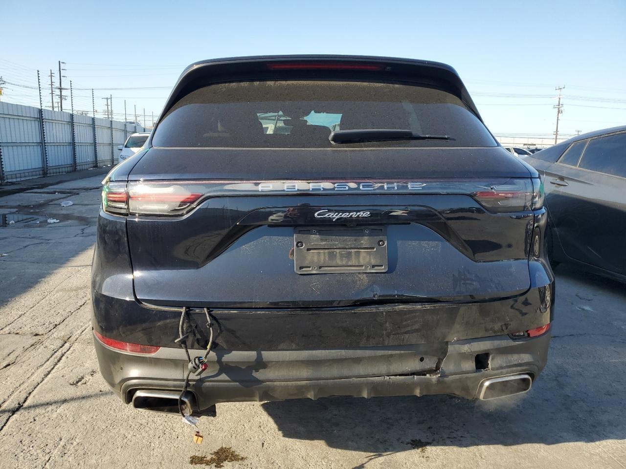 2023 Porsche Cayenne Base - Image 6