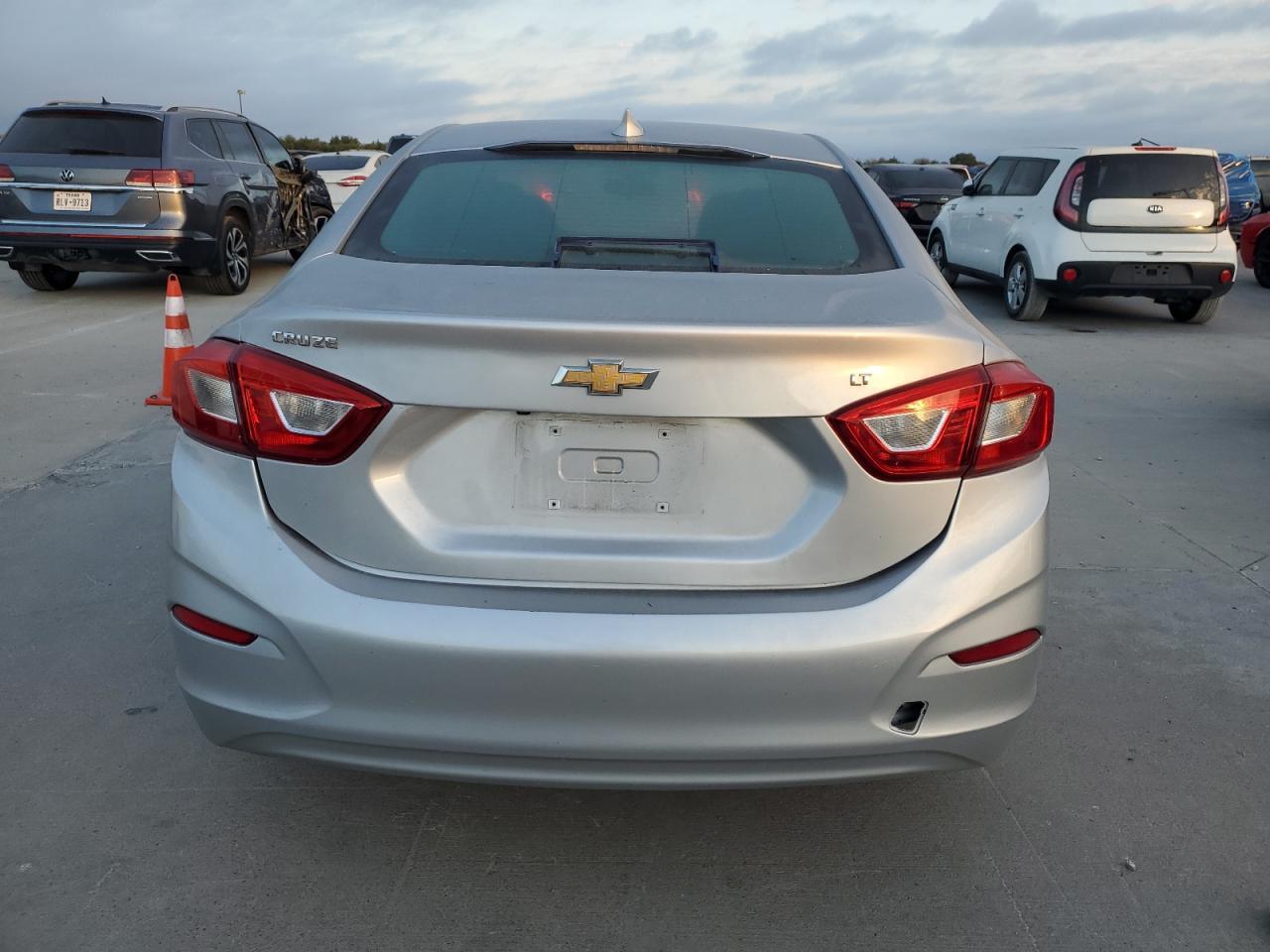 2019 Chevrolet Cruze Lt - Фото 6