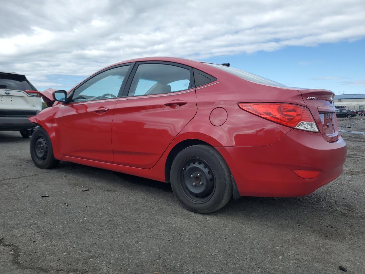 2012 Hyundai Accent Gls - Фото 2