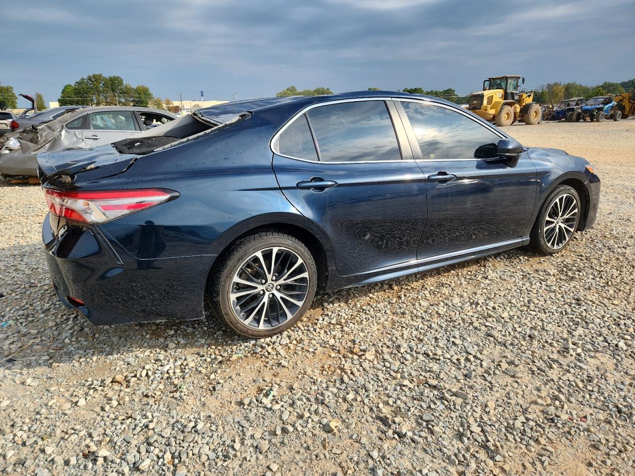 2018 Toyota Camry L - Image 3