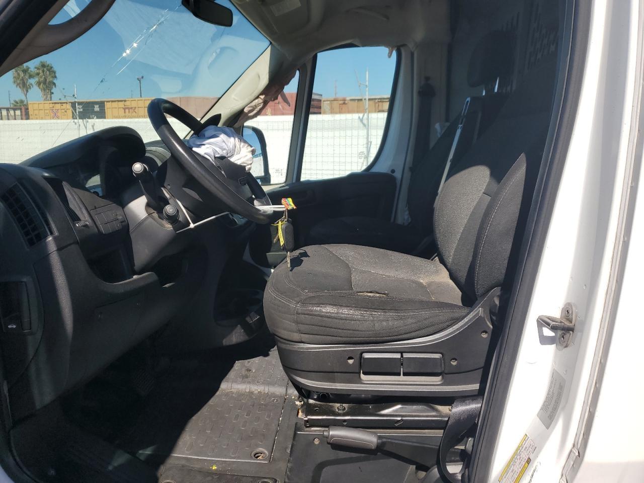 2018 Ram Promaster 1500 Delivery Van - Фото 7