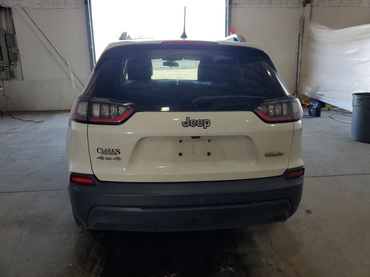 2019 Jeep Cherokee Latitude - Фото 6