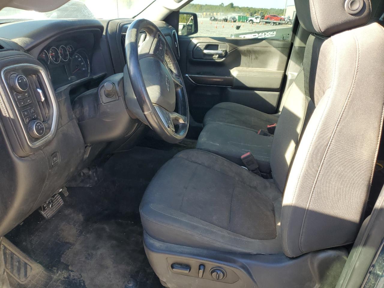 2019 Chevrolet Silverado K1500 Rst - Image 7