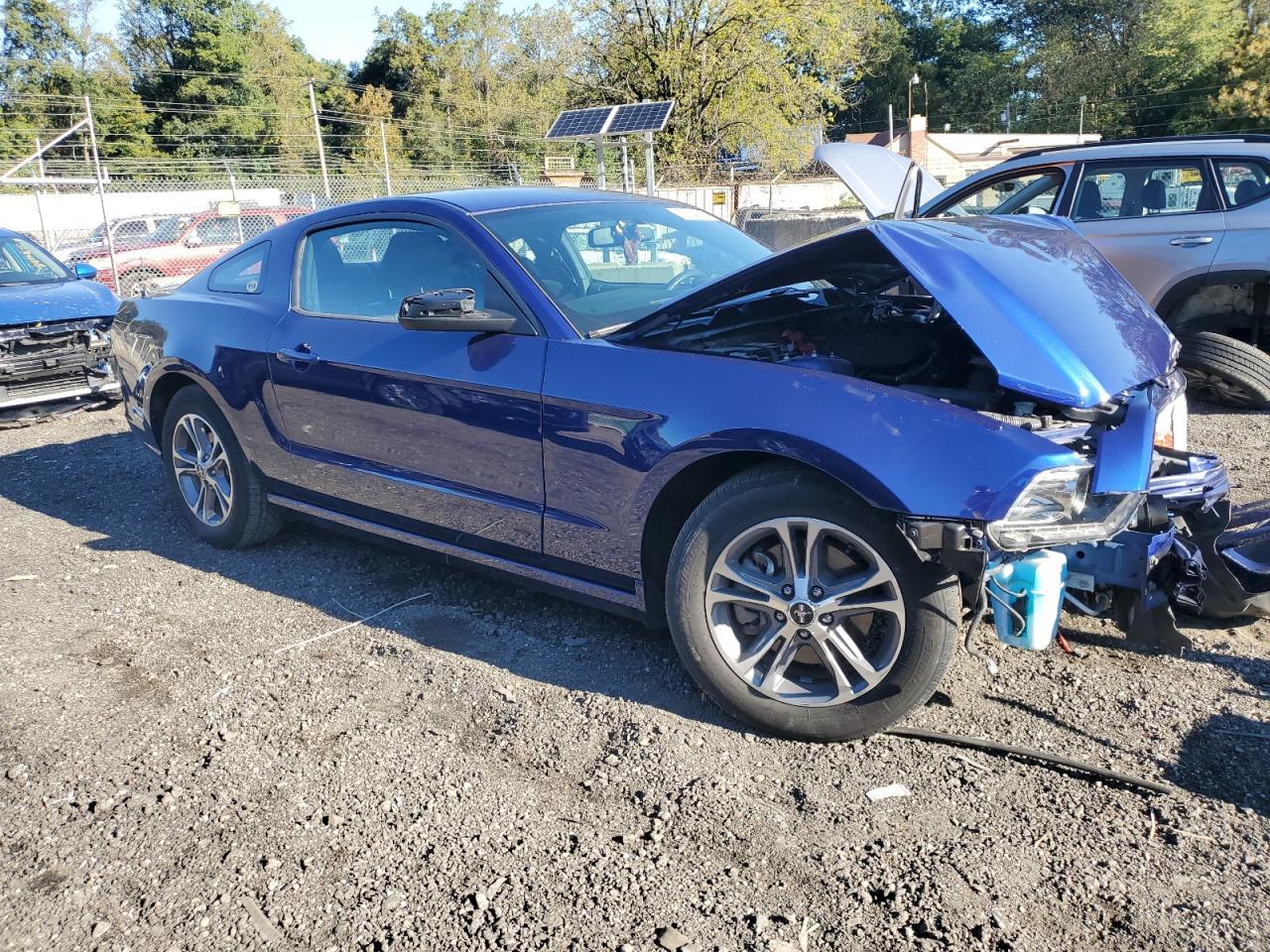 2014 Ford Mustang - Image 4