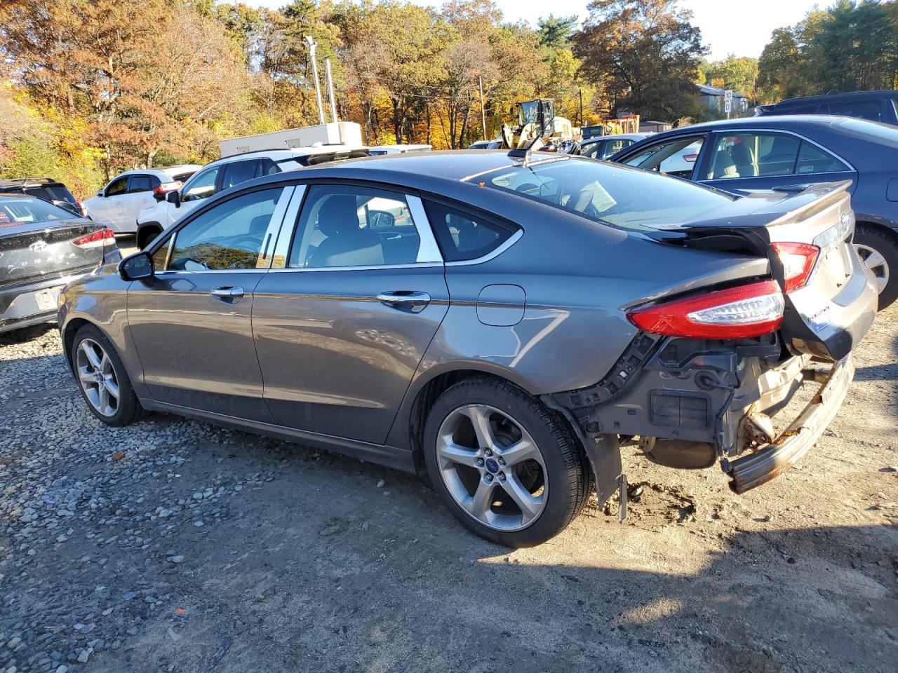 2014 Ford Fusion Se - Фото 2