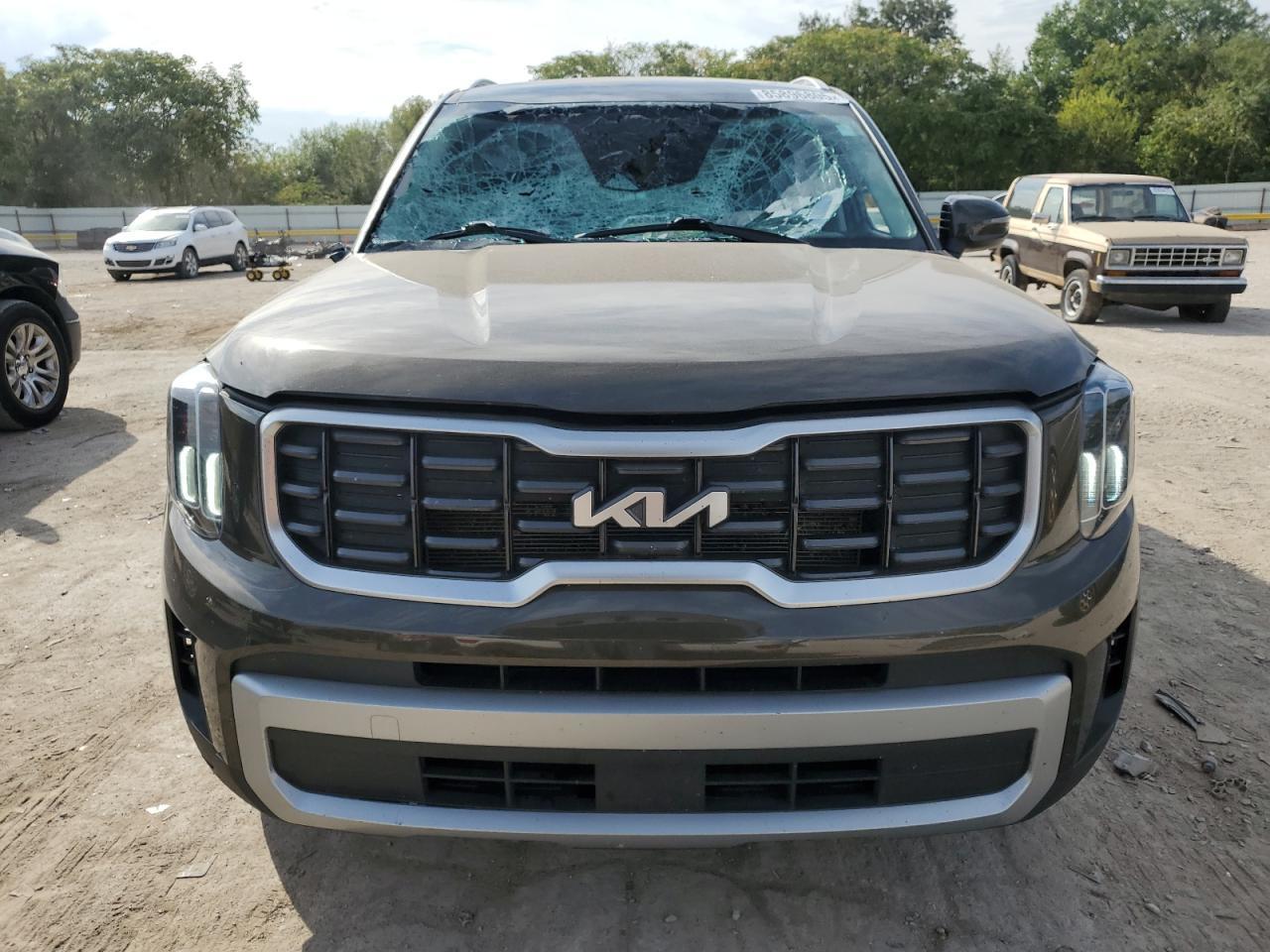 2023 Kia Telluride S - Фото 5