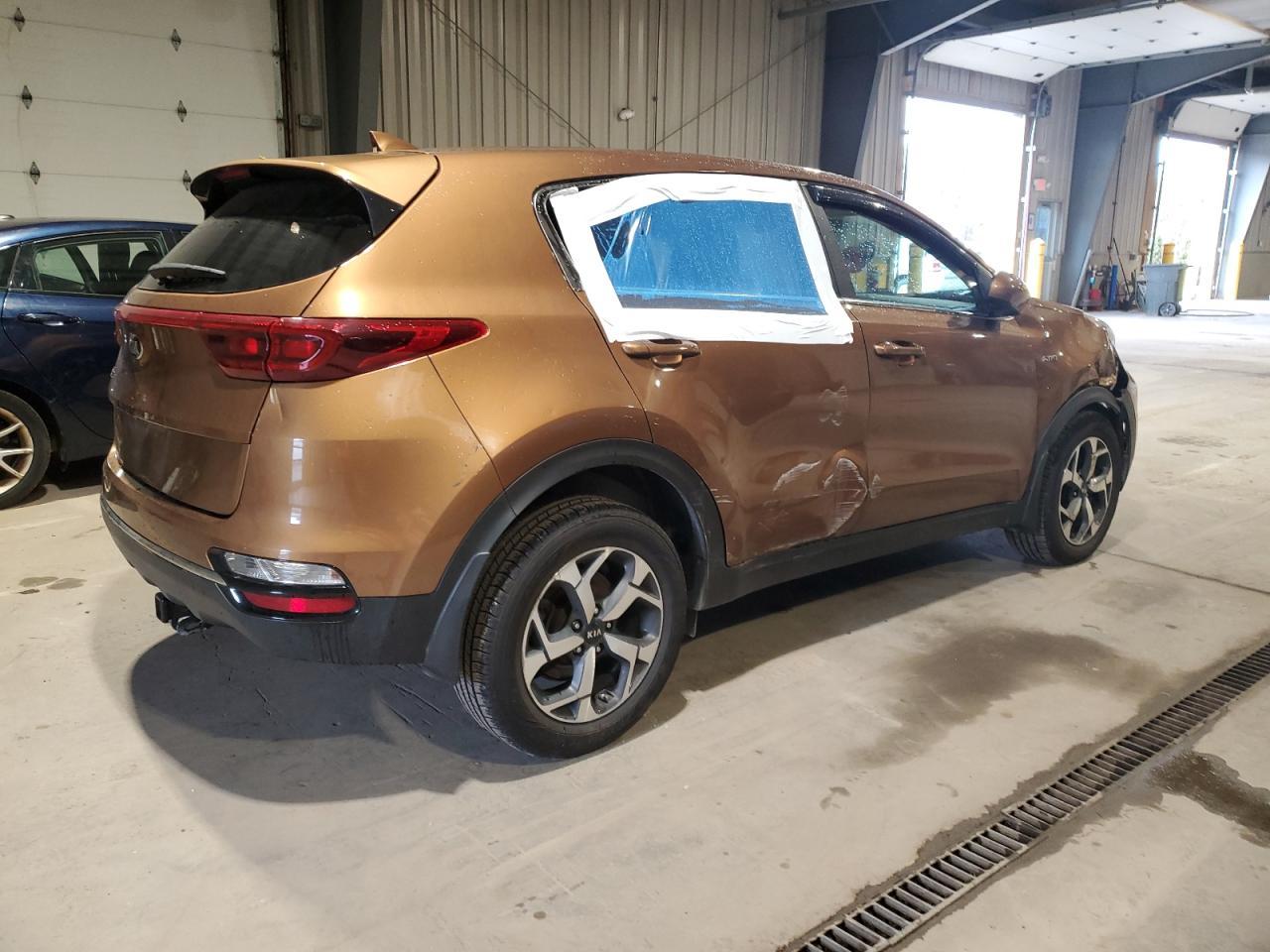 2020 Kia Sportage Lx - Image 3