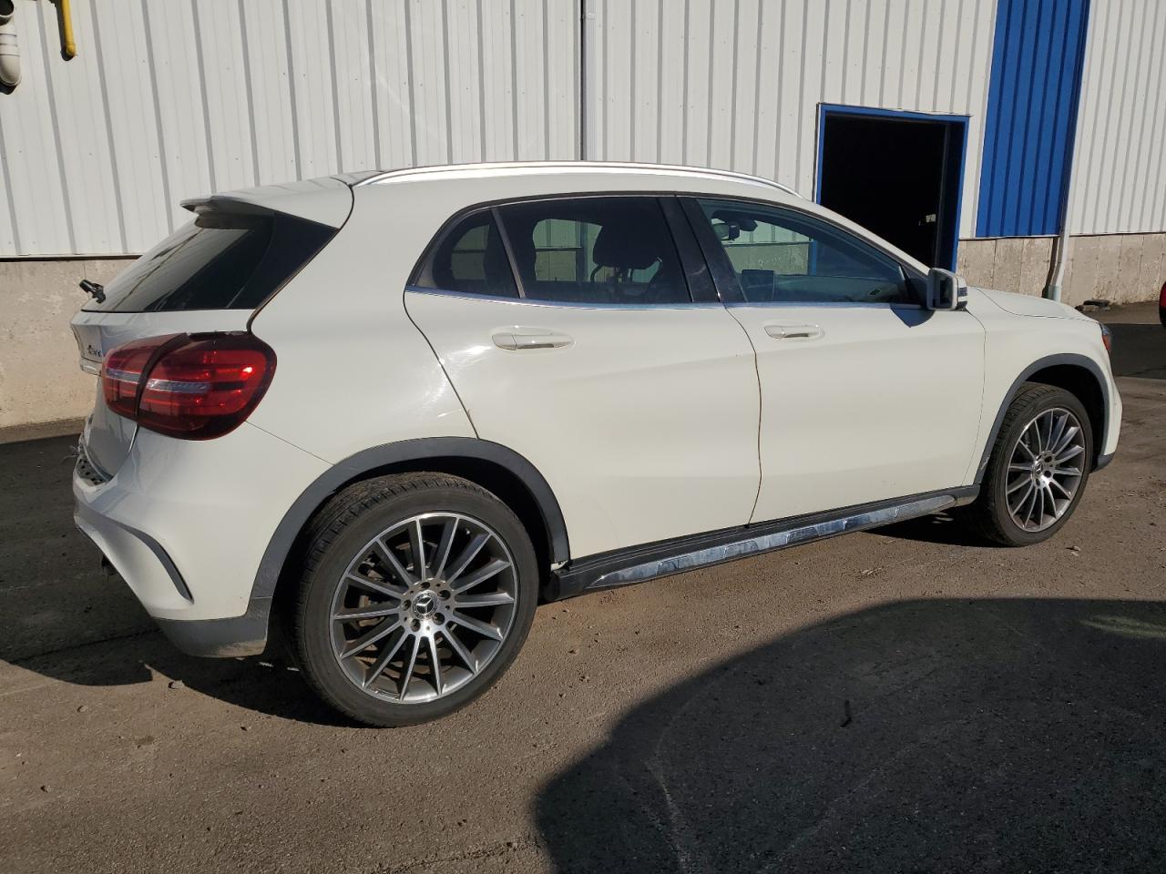 2018 Mercedes-Benz Gla 250 4Matic - Image 3