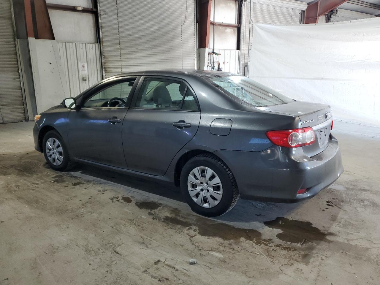 2011 Toyota Corolla Base - Фото 2