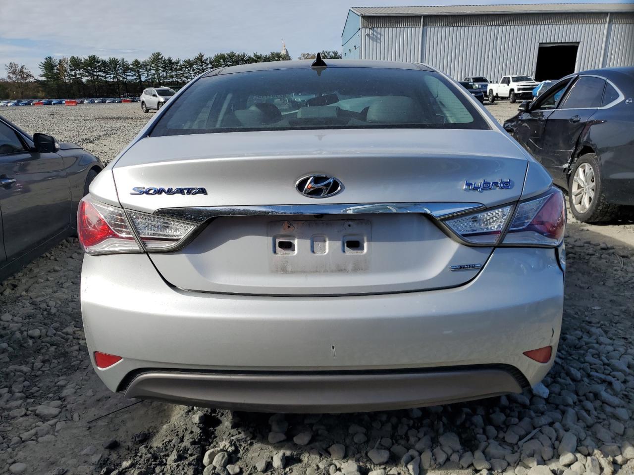 2015 Hyundai Sonata Hybrid - Фото 6