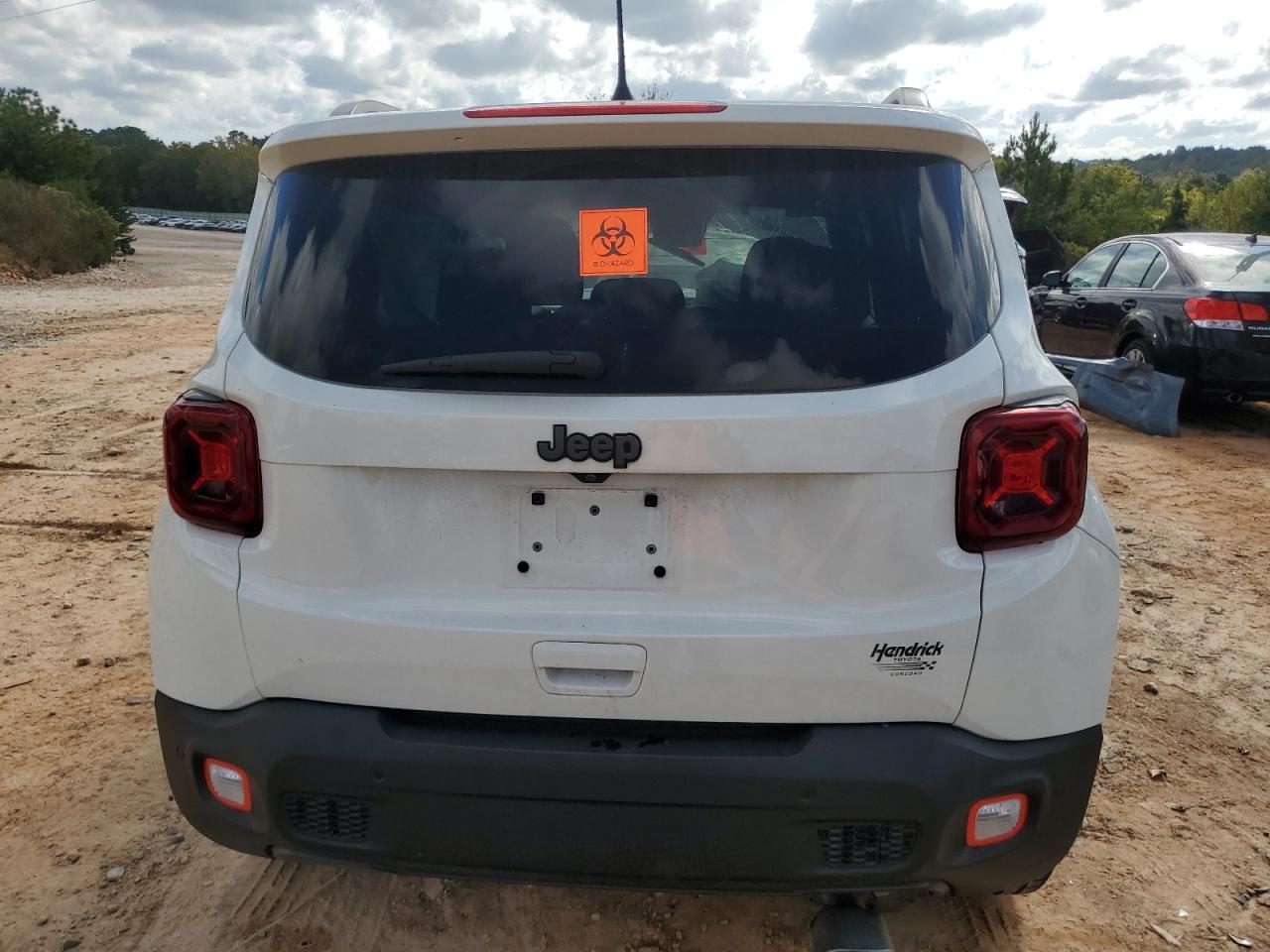 2021 Jeep Renegade Latitude - Image 6