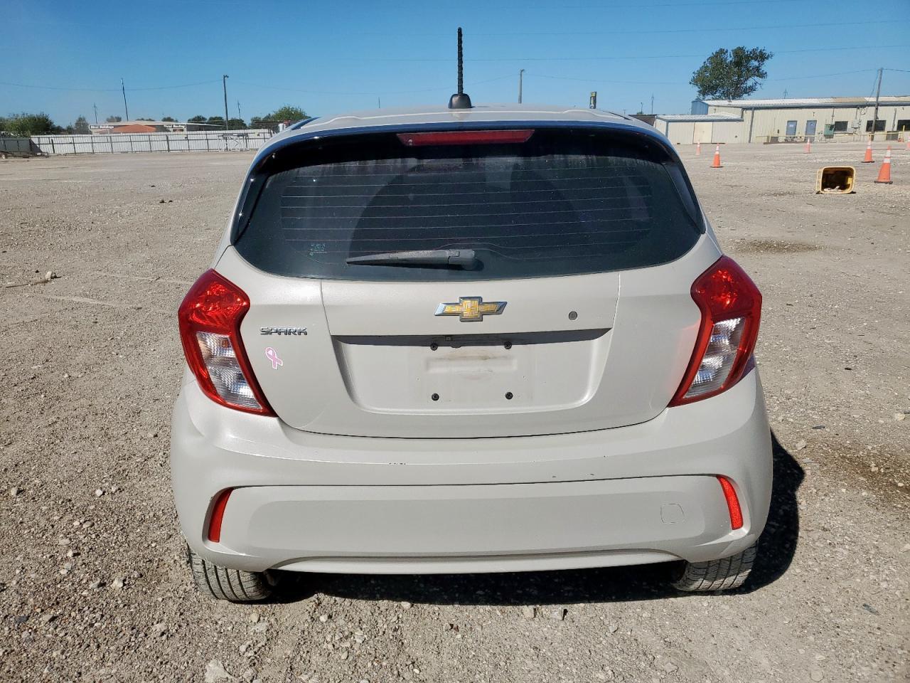 2020 Chevrolet Spark Ls - Image 6