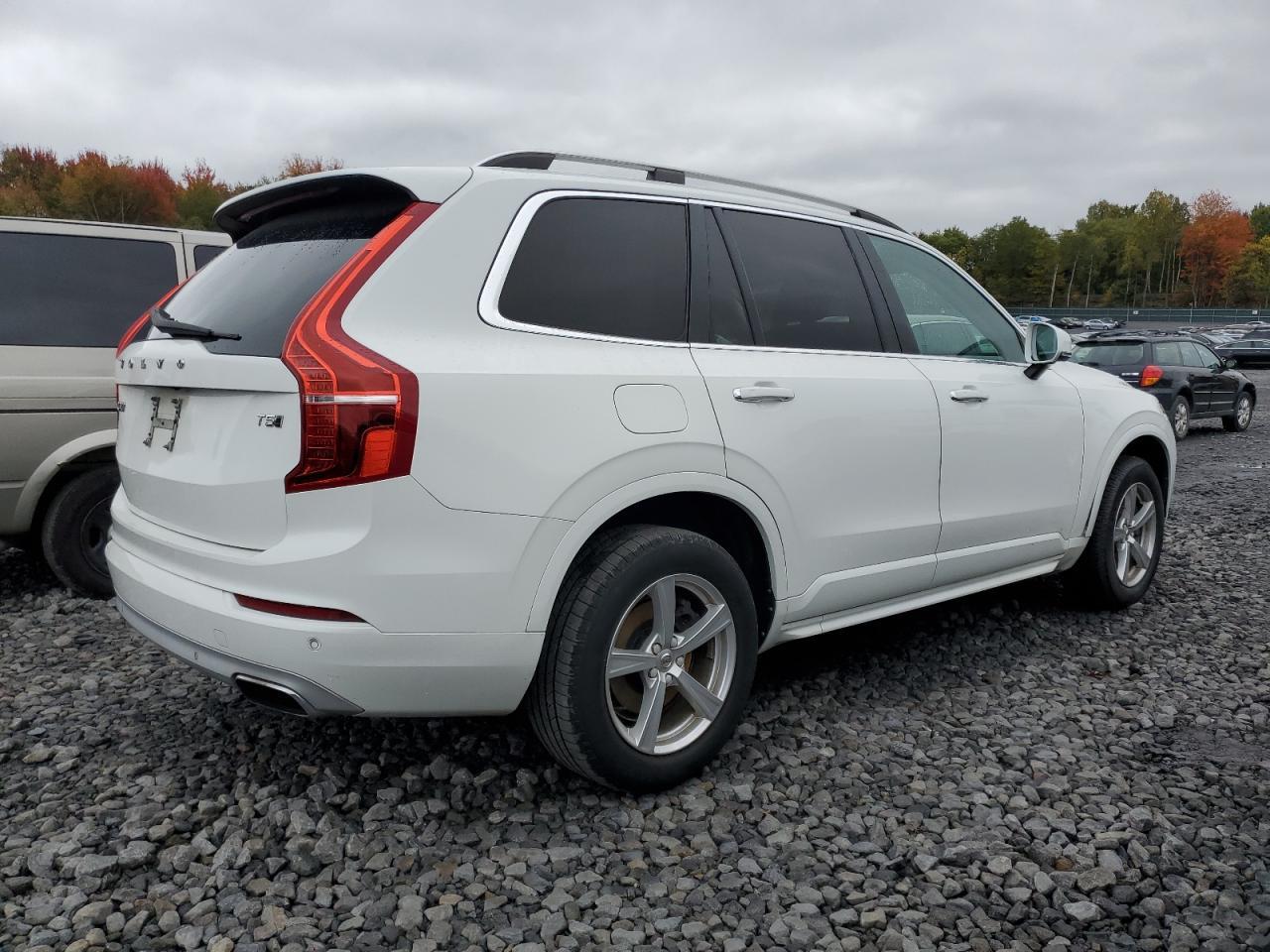 2016 Volvo Xc90 T5 - Фото 3
