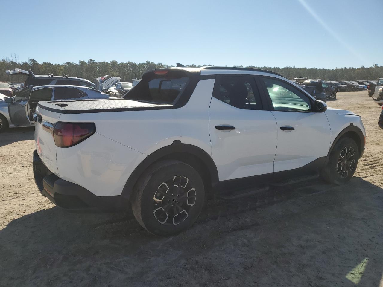 2022 Niss Santa Cruz - Фото 3