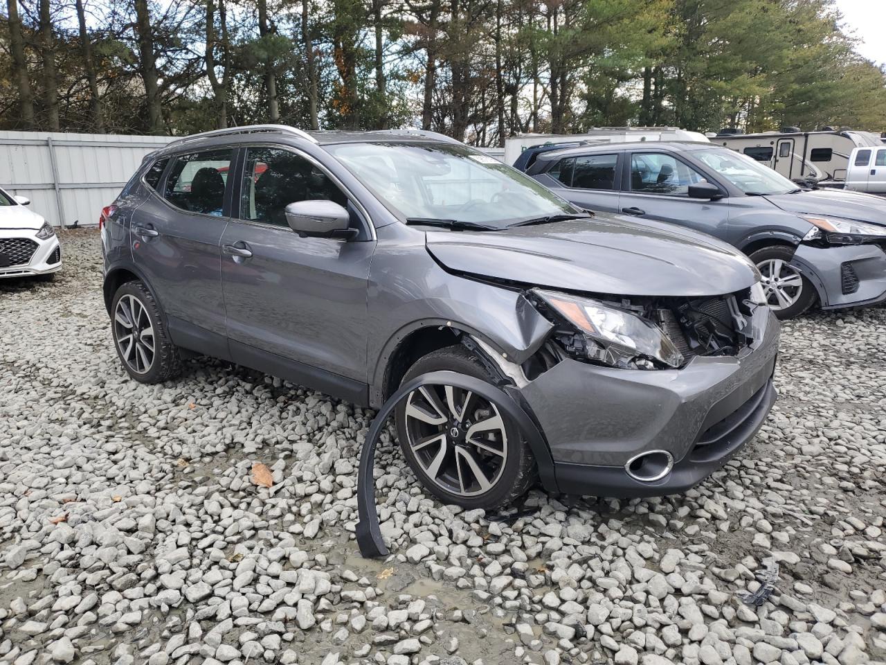2019 Nissan Rogue Sport S - Фото 4