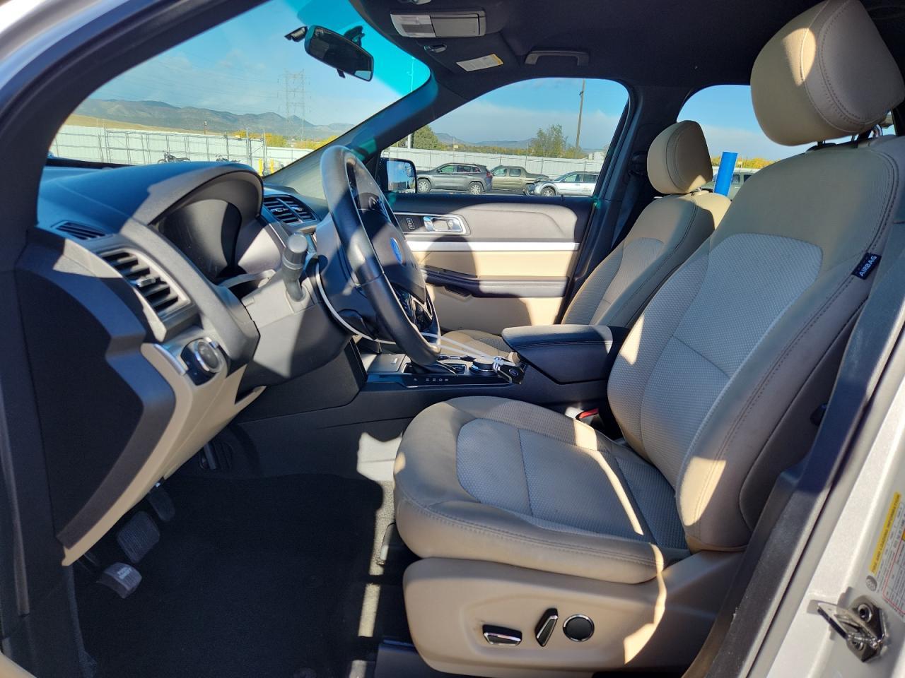 2017 Ford Explorer Xlt - Фото 7