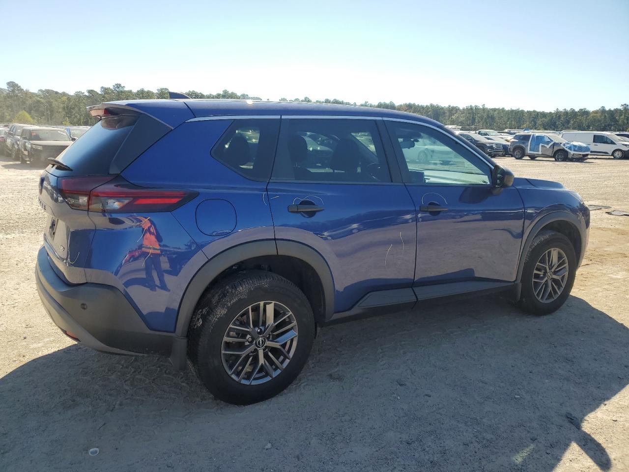 2023 Nissan Rogue S - Фото 3