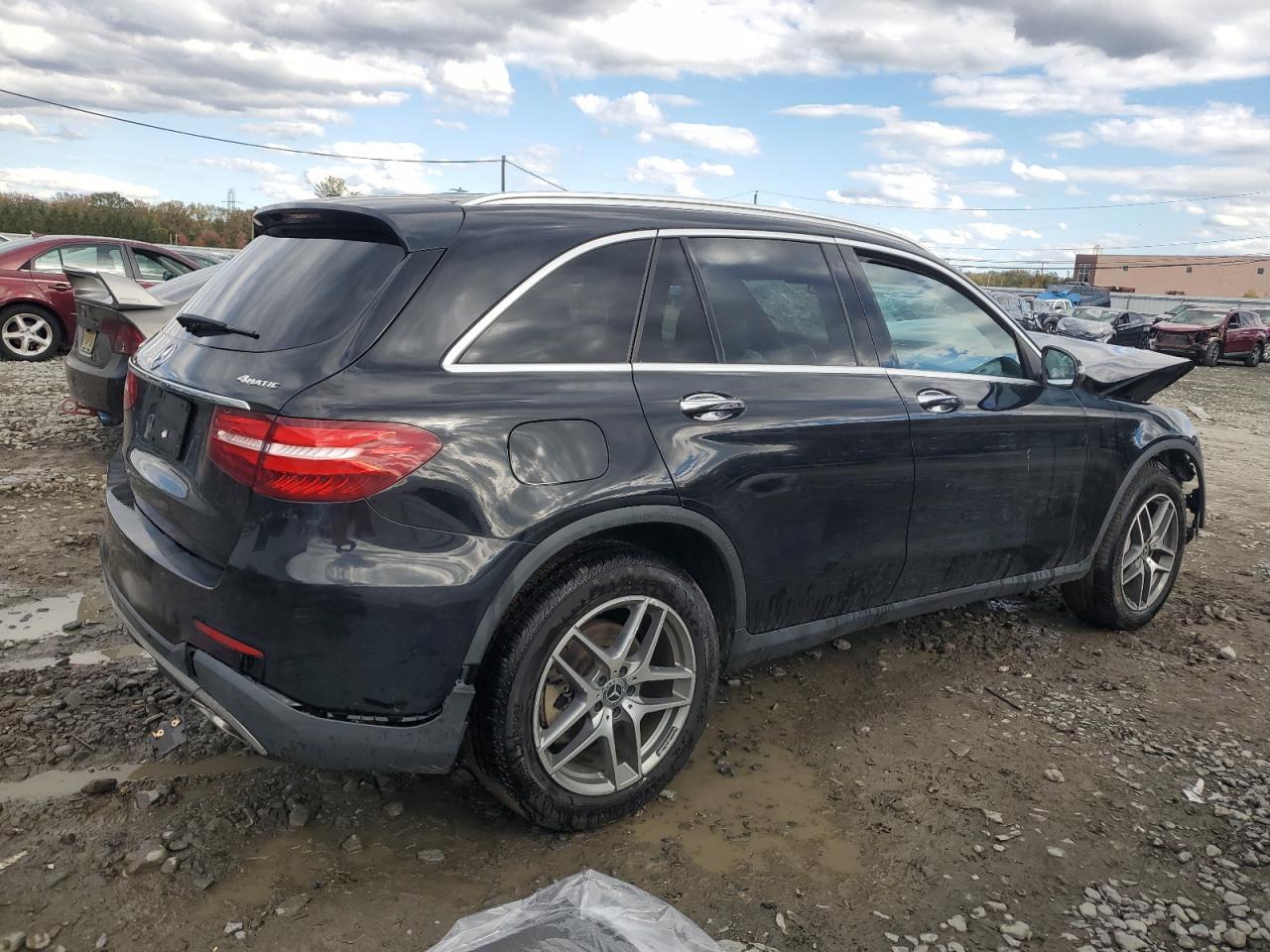 2019 Mercedes-Benz Glc 300 4Matic - Фото 3