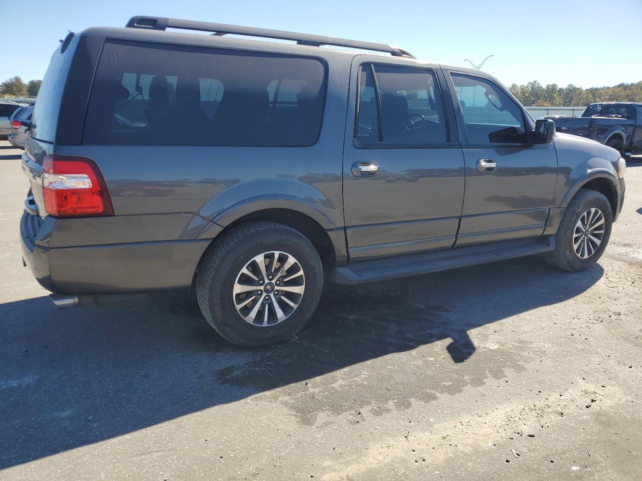 2015 Ford Expedition El Xlt - Image 3