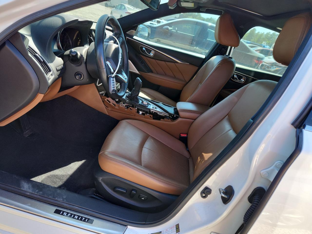 2021 Infiniti Q50 Sensory - Фото 7