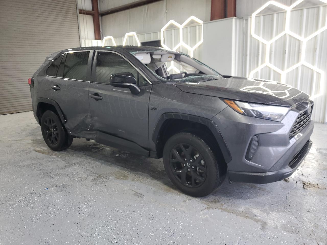 2024 Toyota Rav4 Le - Image 4