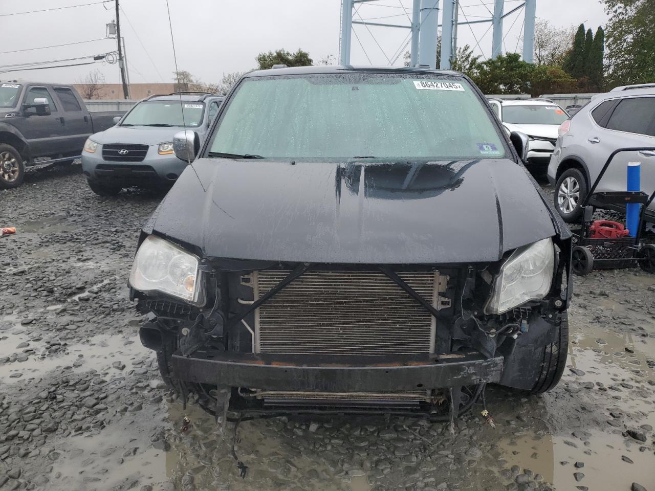 2011 Chrysler Town & Country Touring L - Фото 5