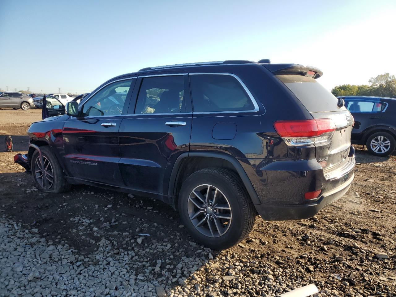 2017 Jeep Grand Cherokee Limited - Image 2