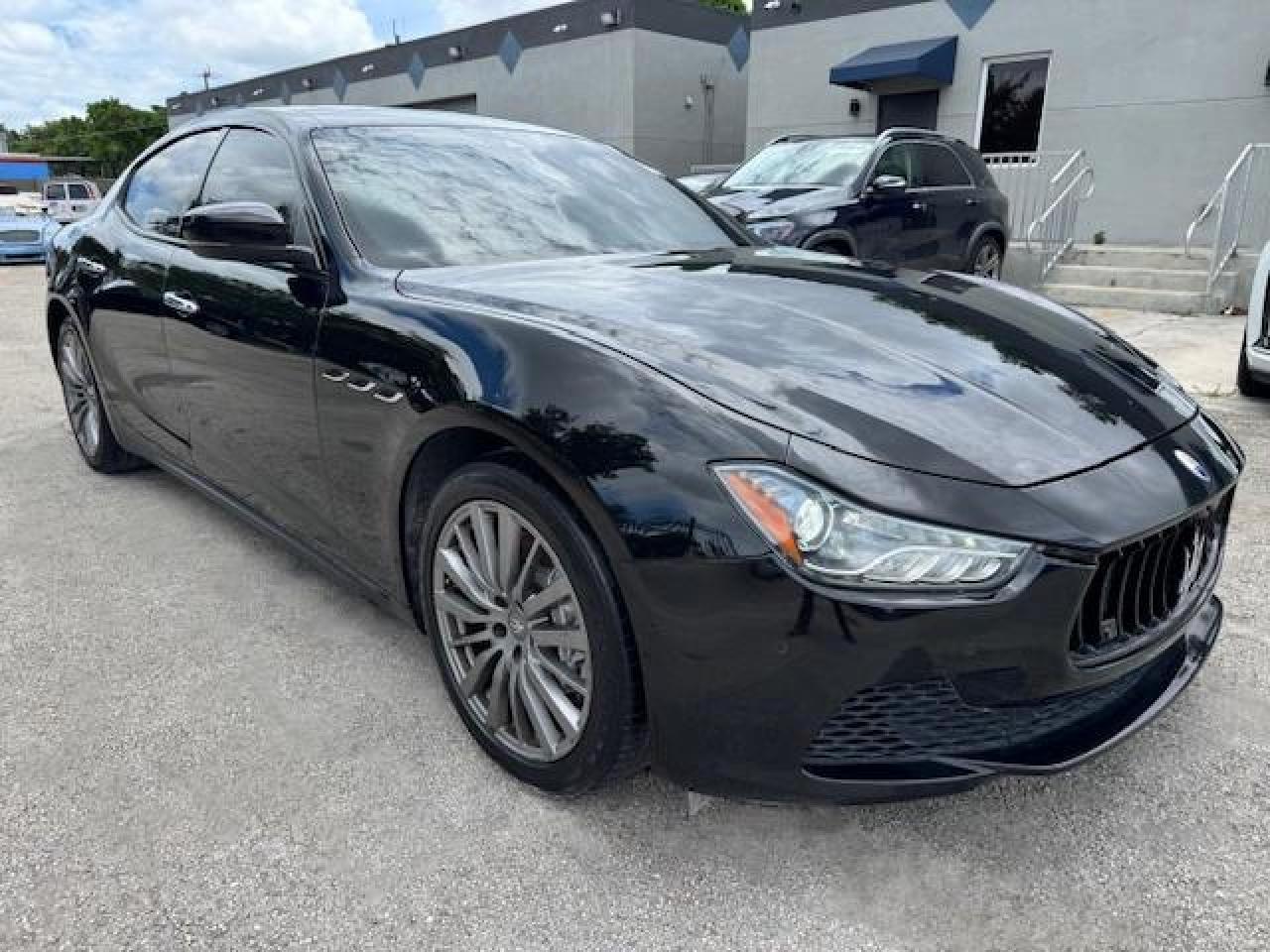 2017 Maserati Ghibli S - Фото 4