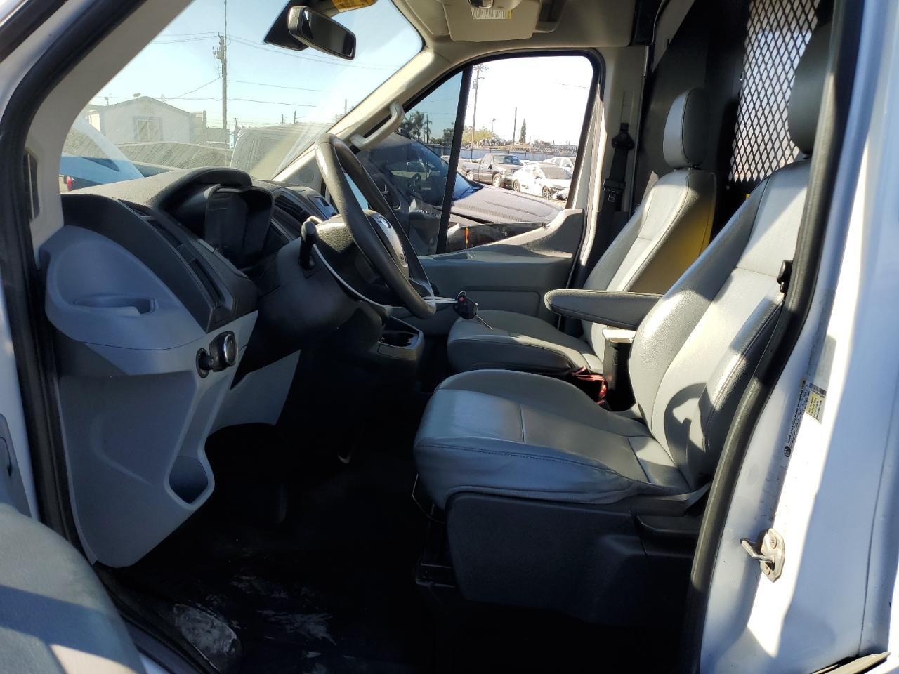 2016 Ford Transit 350 Utility / Service Van - Фото 7