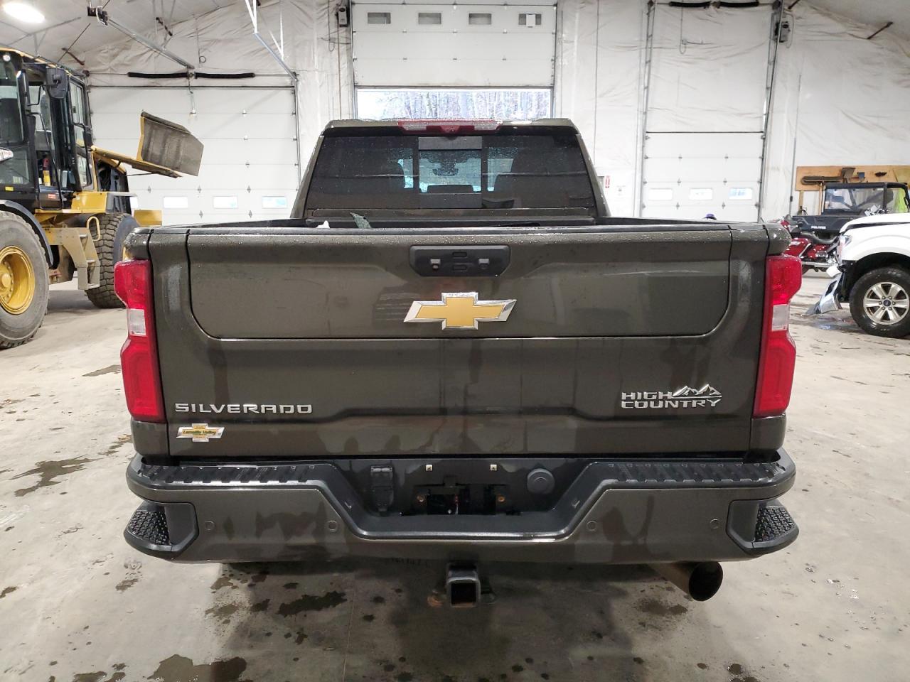 2023 Chevrolet Silverado K2500 High Country - Фото 6