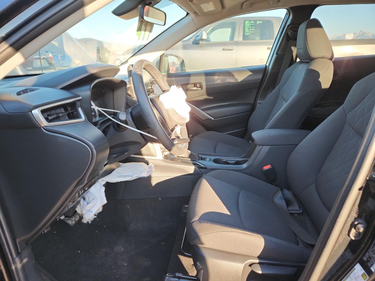 2022 Toyota Corolla Cross Le - Фото 7