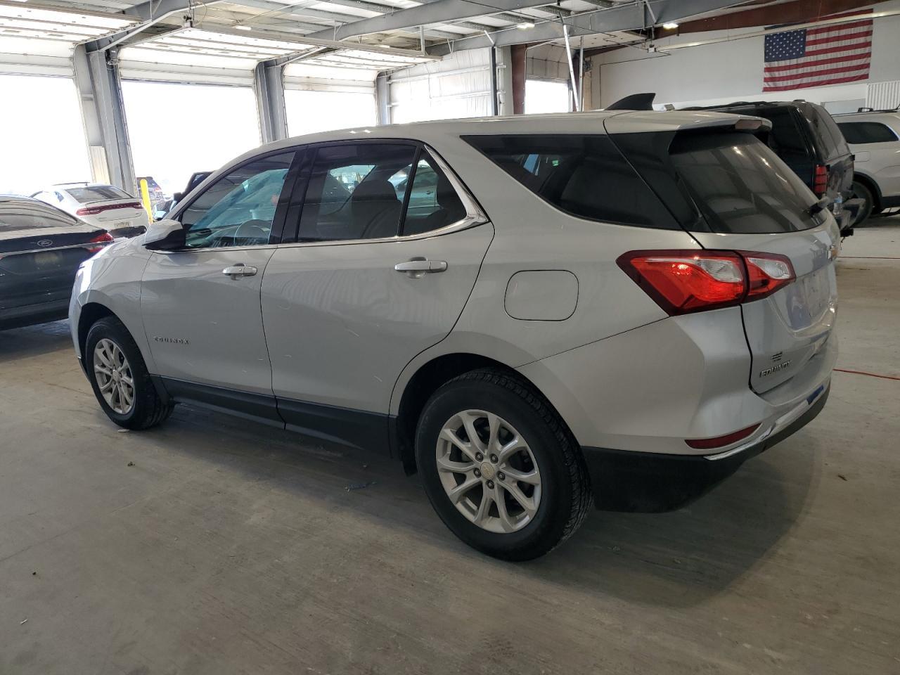 2020 Chevrolet Equinox Lt - Фото 2