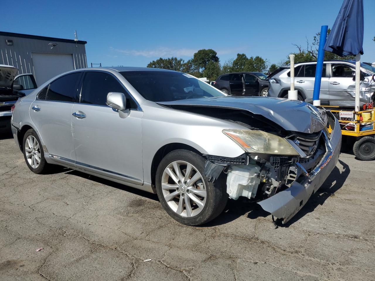 2010 Lexus Es 350 - Image 4