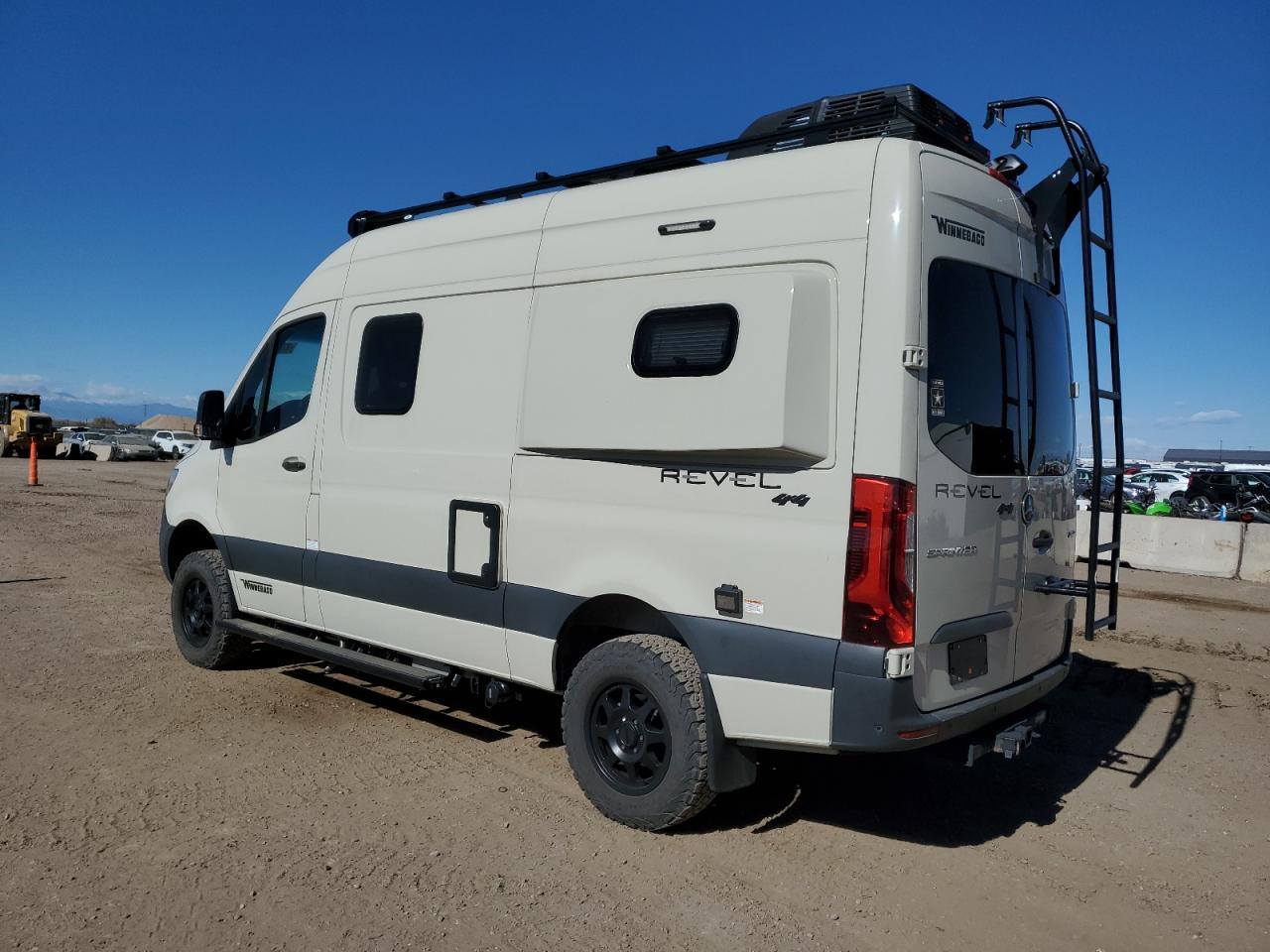 2022 Mercedes-Benz Sprinter 2500 - Фото 3