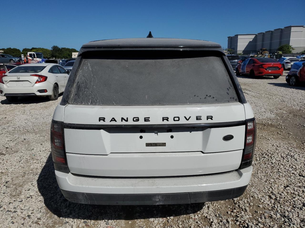 2017 Land Rover Range Rover - Image 6