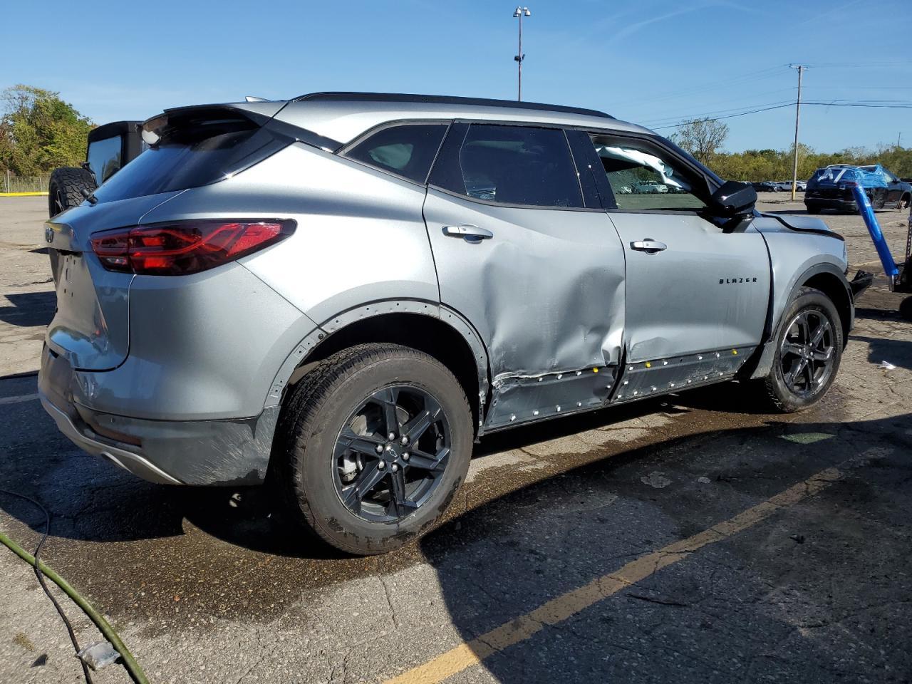 2024 Chevrolet Blazer 3Lt - Фото 3