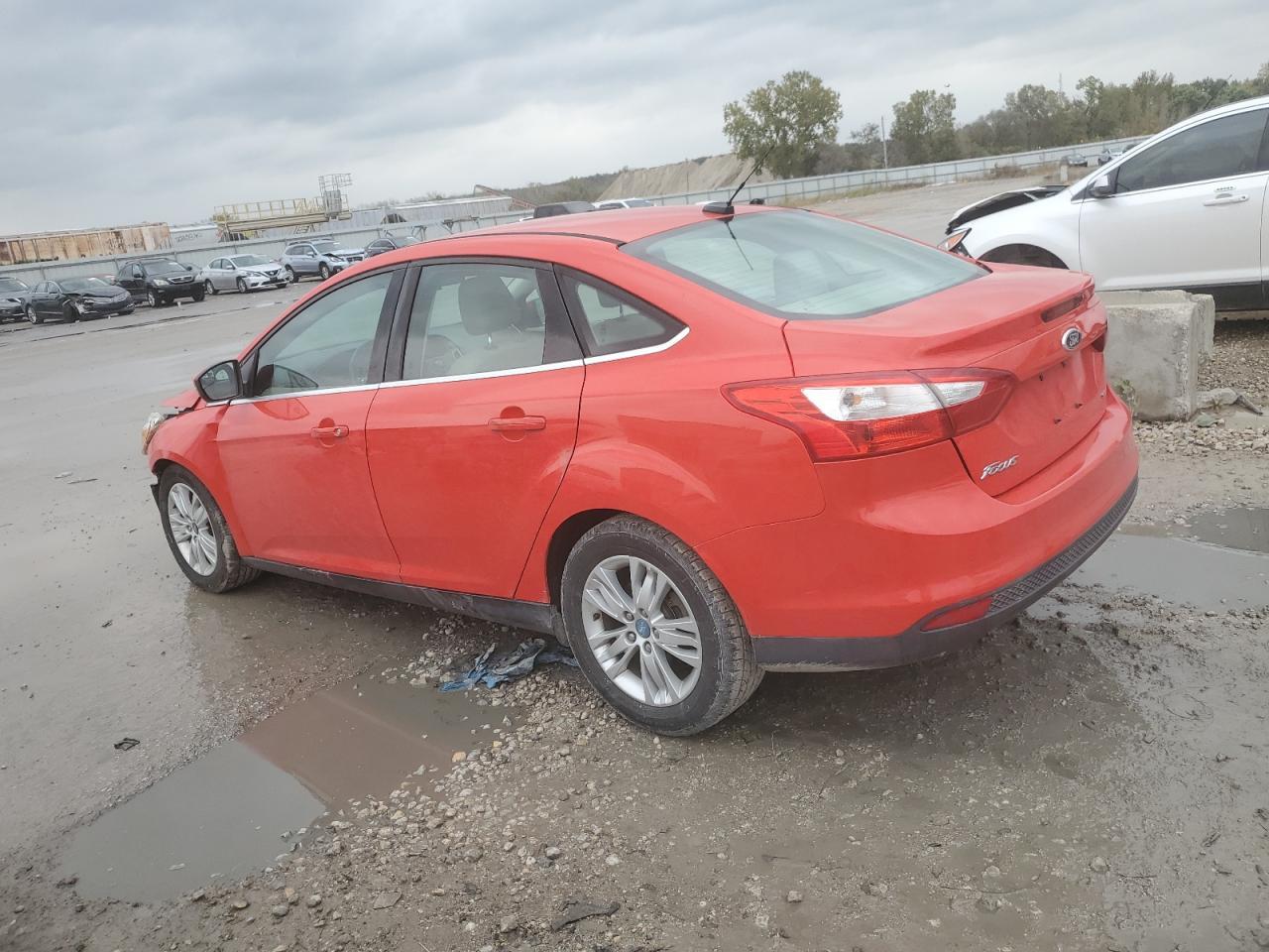 2012 Ford Focus Sel - Image 2
