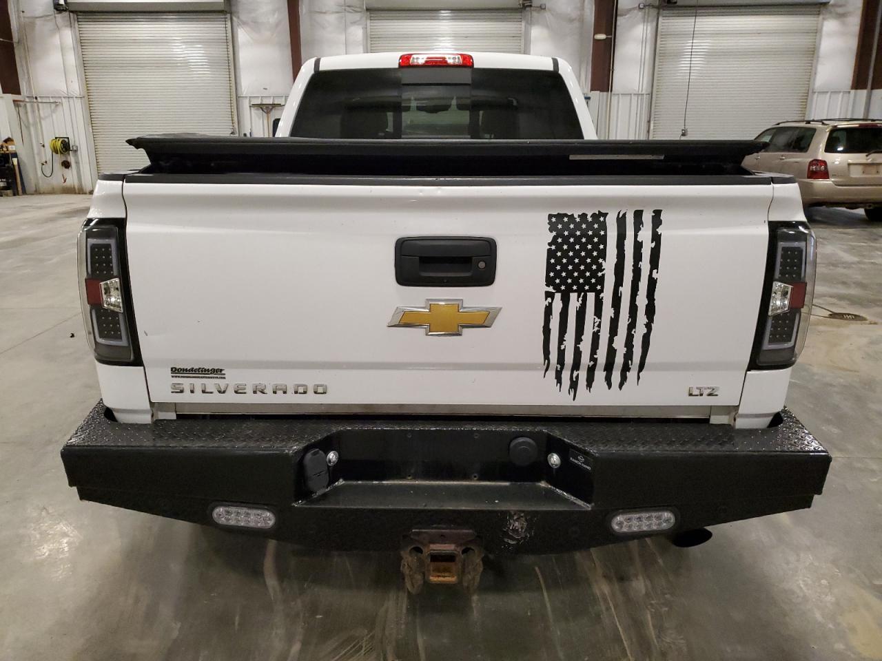 2018 Chevrolet 2500 Hd - Image 6