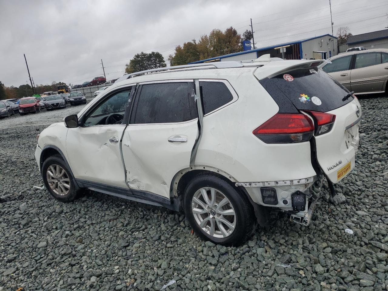2018 Nissan Rogue S - Фото 2