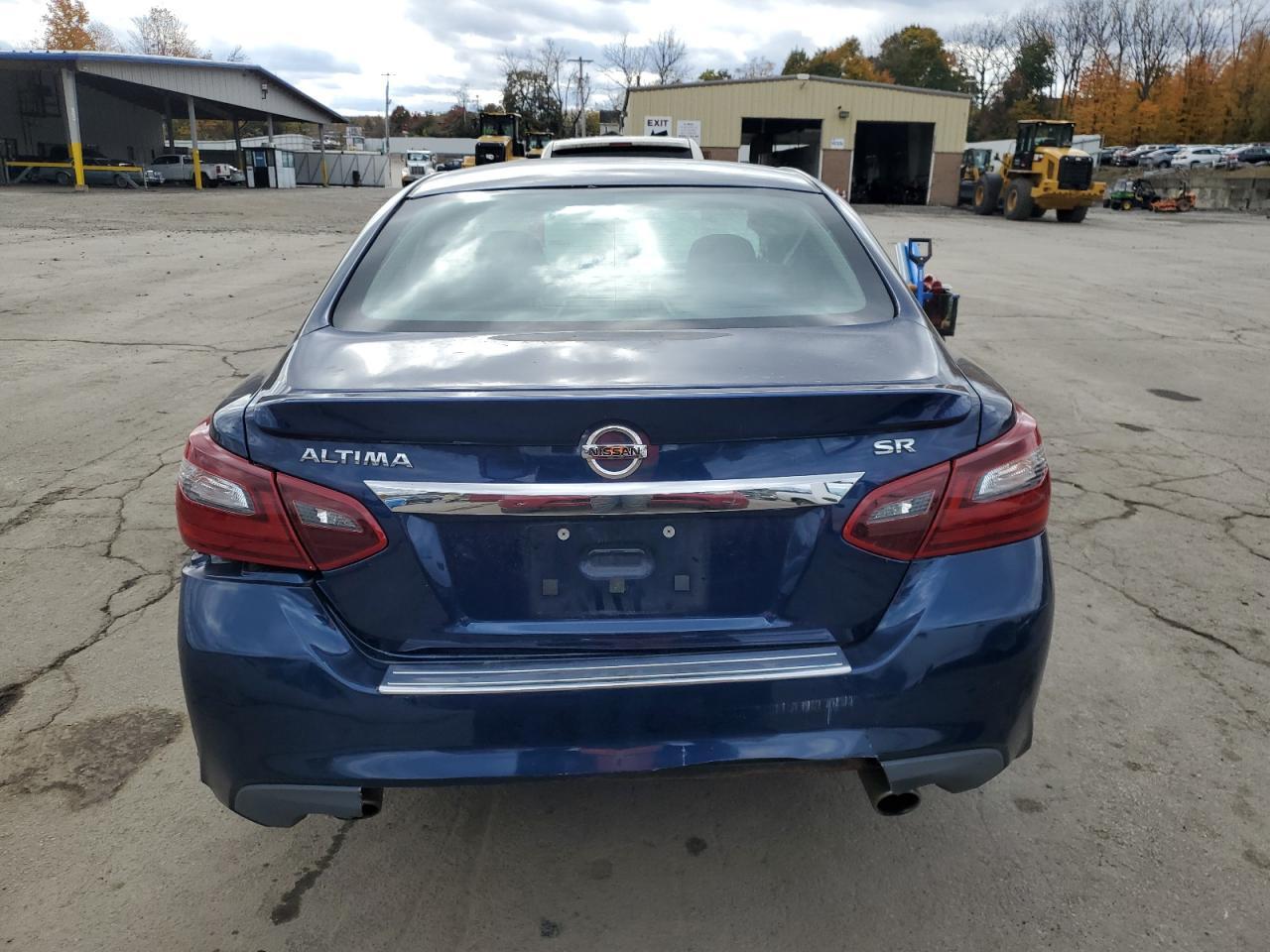 2017 Nissan Altima 2.5 - Фото 6